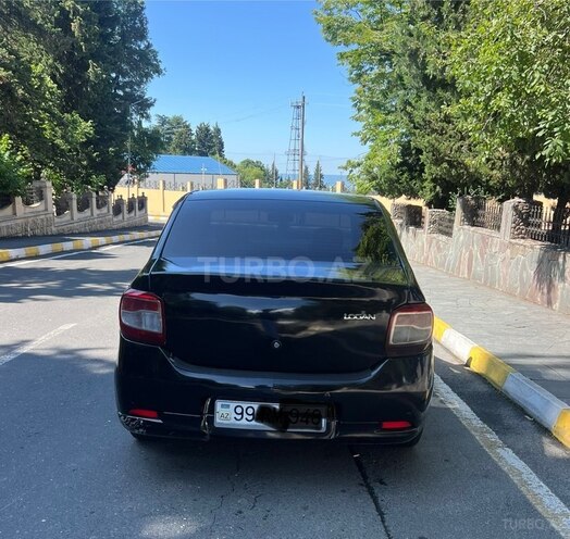 Renault Logan-2