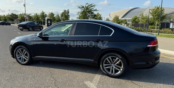Volkswagen Passat 2018, 159,100 km - 1.8 l - Bakı