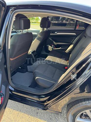 Volkswagen Passat 2018, 159,100 km - 1.8 l - Bakı