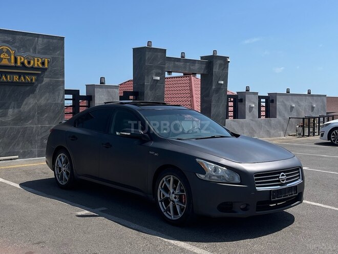 Nissan Maxima-4