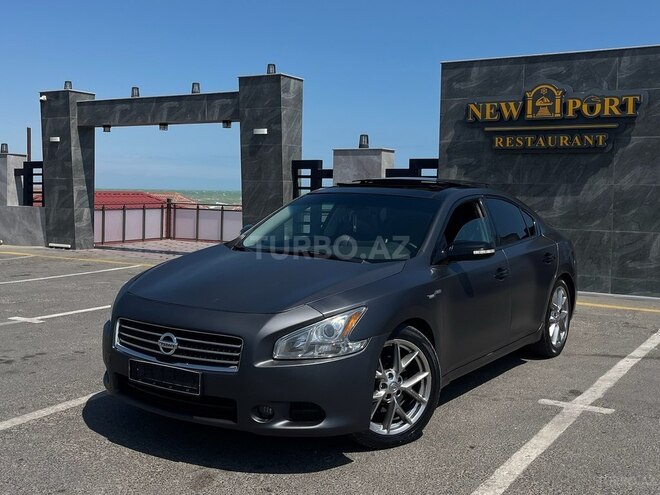 Nissan Maxima-3