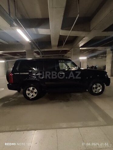 Nissan Patrol 2008, 235,200 km - 4.8 l - Bakı
