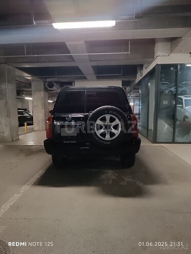 Nissan Patrol 2008, 235,200 km - 4.8 l - Bakı