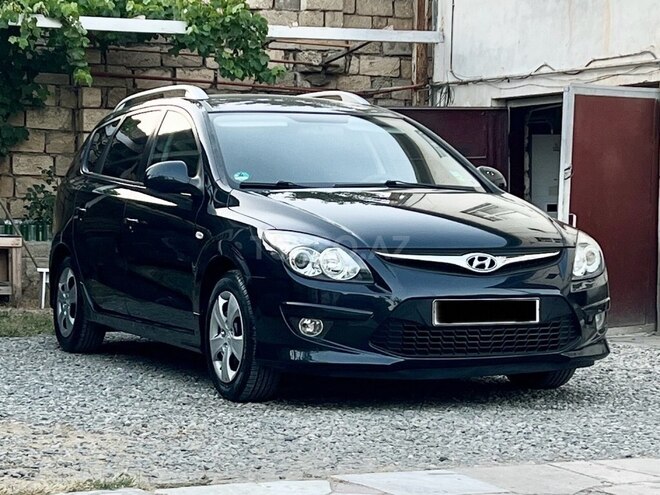 Hyundai i30 2010, 221,580 km - 1.4 l - Bakı