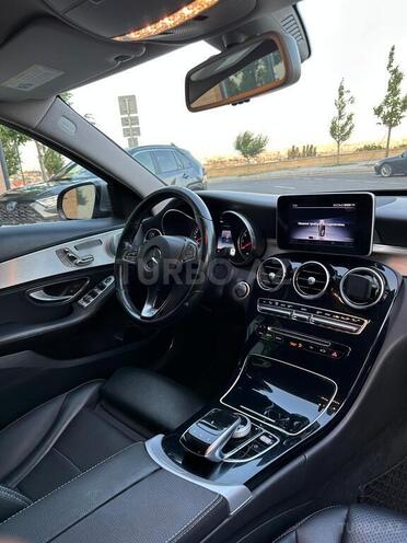 Mercedes C 300 4MATIC 2015, 170,977 km - 3.5 l - Bakı