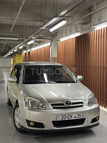 Toyota Corolla 2006, 195,000 km - 1.4 l - Gəncə