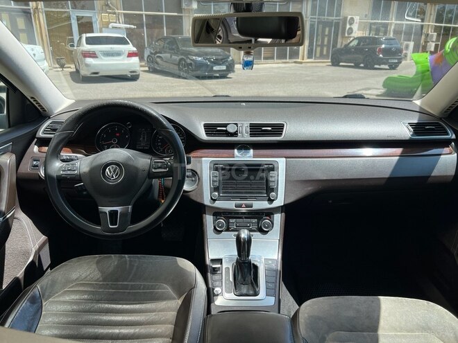 Volkswagen Passat 2011, 320,000 km - 1.8 л - Bakı