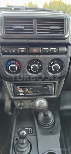 LADA (VAZ) Niva 2024, 4,200 km - 1.7 л - Gəncə