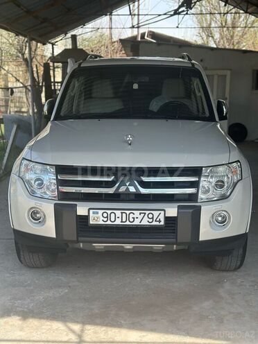 Mitsubishi Pajero 2008, 228,000 km - 3.0 l - Beyləqan