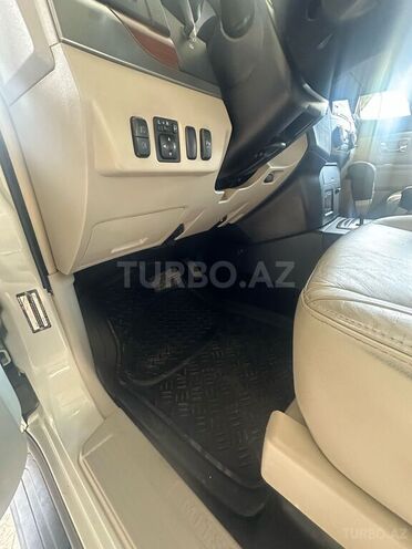 Mitsubishi Pajero 2008, 228,000 km - 3.0 l - Beyləqan