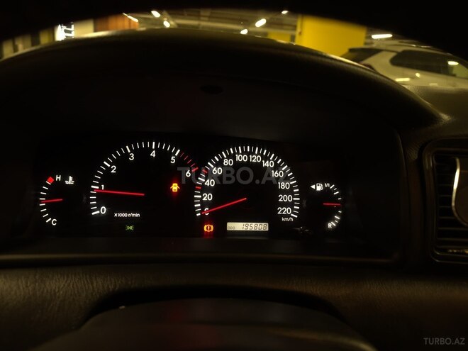 Toyota Corolla 2006, 195,000 km - 1.4 l - Gəncə