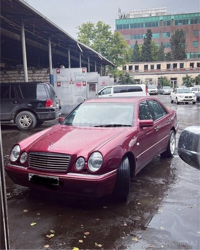 Mercedes E 230 1997, 438,944 km - 2.3 l - Gəncə
