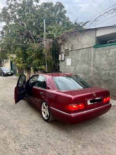 Mercedes E 230 1997, 438,944 km - 2.3 l - Gəncə