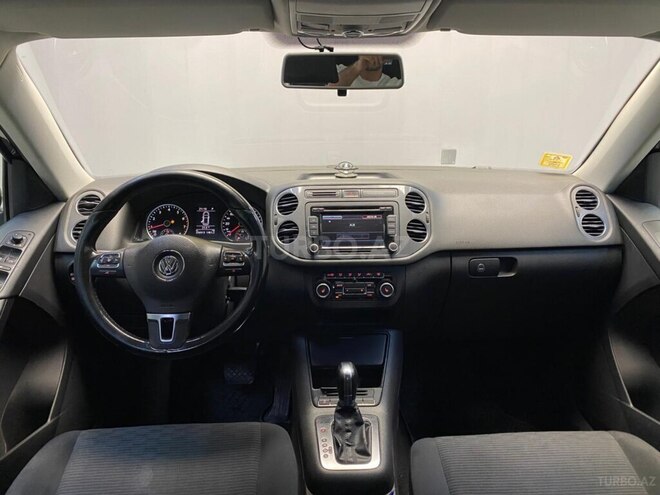 Volkswagen Tiguan-7