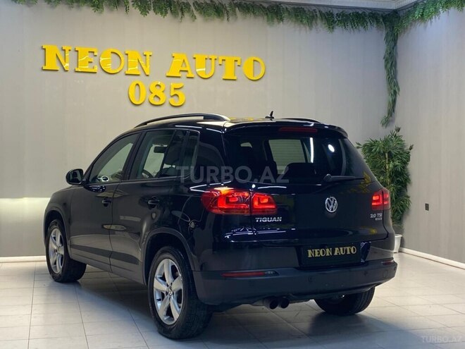 Volkswagen Tiguan-5