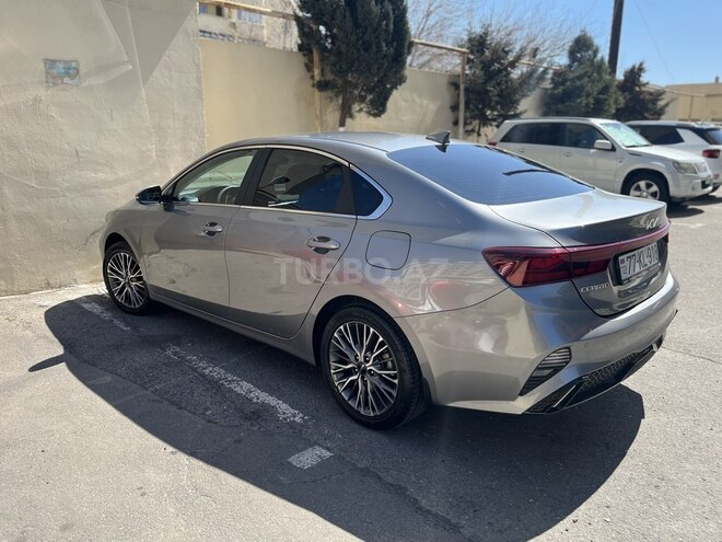 Kia Cerato 2023, 21,000 km - 2.0 л - Bakı