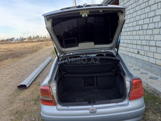 Opel Astra 1999, 325,463 km - 1.8 l - Qazax
