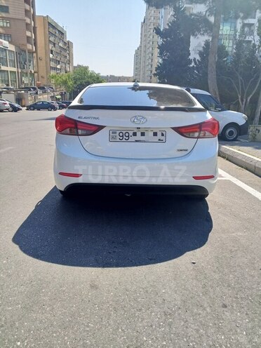 Hyundai Elantra 2015, 165,000 km - 1.8 l - Bakı