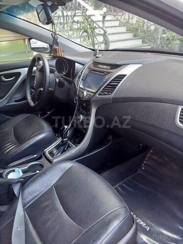 Hyundai Elantra 2015, 165,000 km - 1.8 l - Bakı