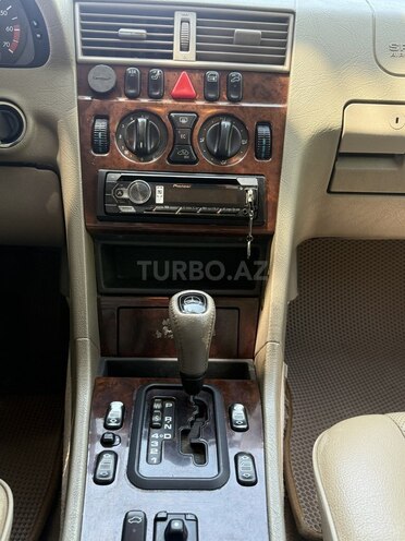 Mercedes C 230 1999, 267,000 km - 2.3 l - İsmayıllı