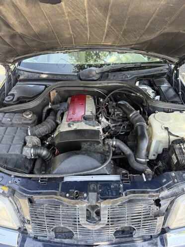 Mercedes C 230 1999, 267,000 km - 2.3 l - İsmayıllı