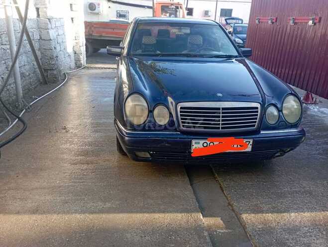 Mercedes E 230 1996, 349,000 km - 2.3 l - Bakı