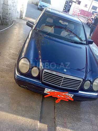Mercedes E 230 1996, 349,000 km - 2.3 l - Bakı