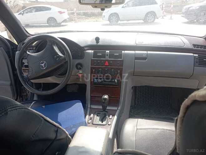 Mercedes E 230 1996, 349,000 km - 2.3 l - Bakı