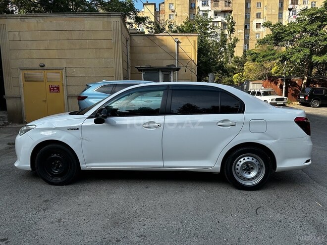 Toyota Corolla Axio 2017, 110,000 km - 1.5 l - Bakı