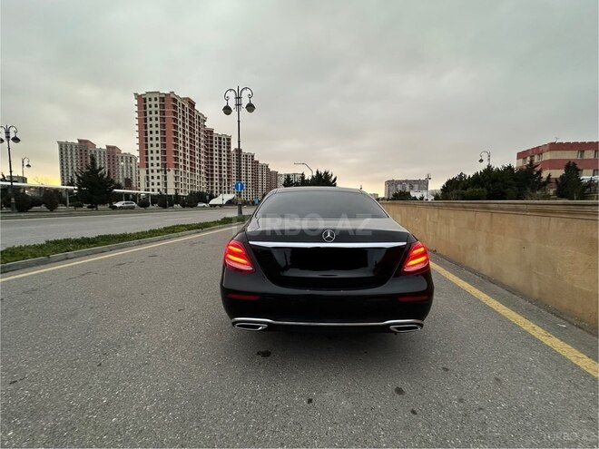 Mercedes E 220 d 2016, 2,004 km - 2.2 l - Bakı