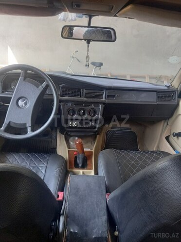 Mercedes 190 1985, 460,000 km - 2.0 l - Masallı