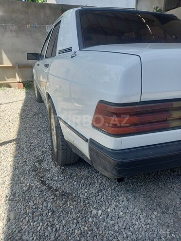 Mercedes 190 1985, 460,000 km - 2.0 l - Masallı