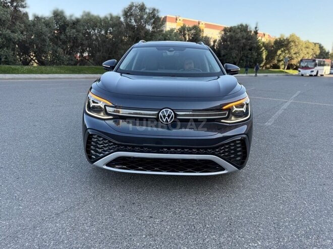 Volkswagen ID.6 Crozz-1