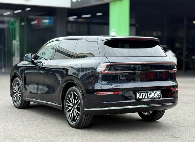 Changan Qiyuan Q07-8