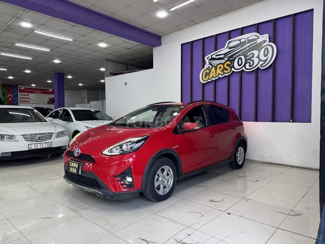 Toyota Aqua-8