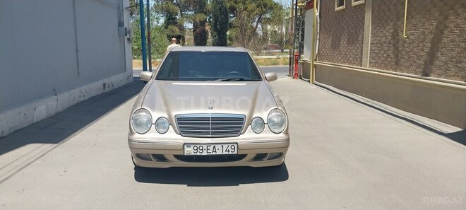 Mercedes E 240 2000, 207,000 km - 2.4 l - Bakı