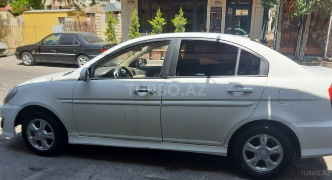 Hyundai Accent 2010, 350,000 km - 1.5 l - Bakı