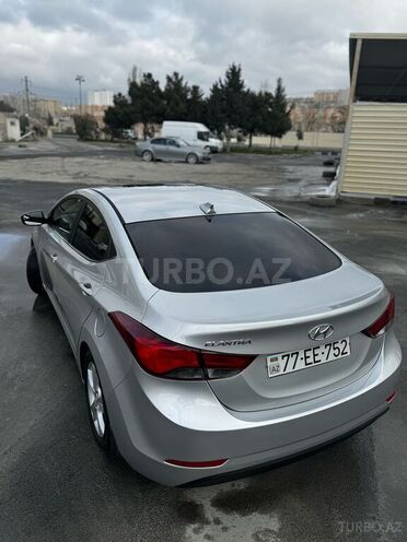Hyundai Elantra 2015, 175,000 km - 1.8 л - Bakı