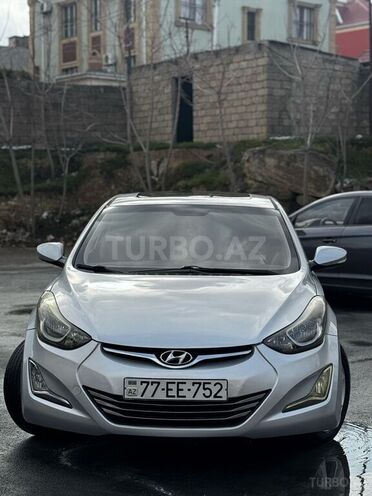 Hyundai Elantra 2015, 175,000 km - 1.8 л - Bakı