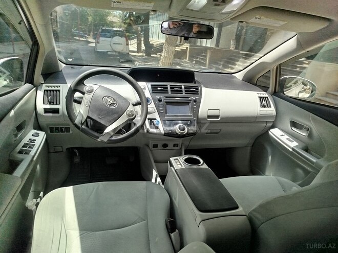 Toyota Prius V 2012, 435,942 km - 1.8 l - Bakı