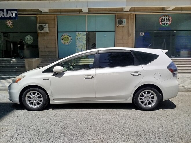 Toyota Prius V 2012, 435,942 km - 1.8 l - Bakı
