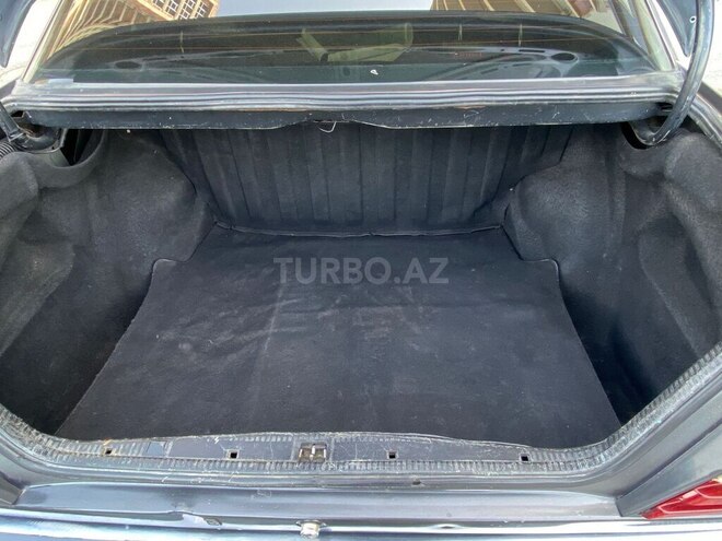 Mercedes E 250 1995, 325,000 km - 2.5 l - Bakı