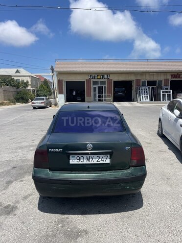 Volkswagen Passat 1998, 286,000 km - 1.8 l - Bakı