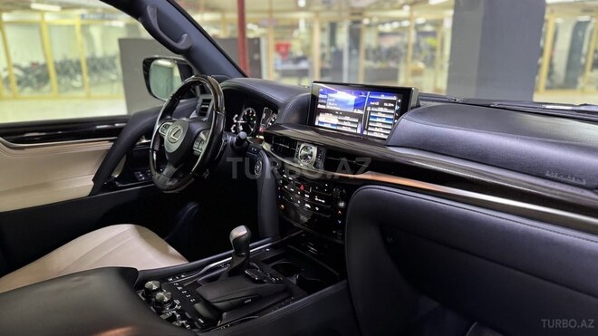 Lexus LX 450d 2016, 216,000 km - 4.5 л - Bakı