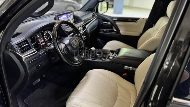 Lexus LX 450d 2016, 216,000 km - 4.5 л - Bakı