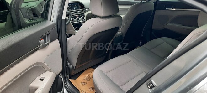 Hyundai Elantra 2018, 105,000 km - 2.0 л - Bakı