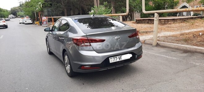 Hyundai Elantra 2018, 105,000 km - 2.0 л - Bakı