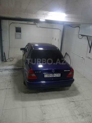 Mercedes C 220 1995, 260,000 km - 2.2 l - Bakı