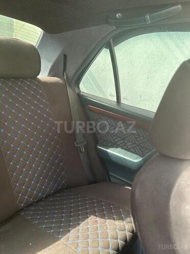 Mercedes C 220 1995, 260,000 km - 2.2 l - Bakı