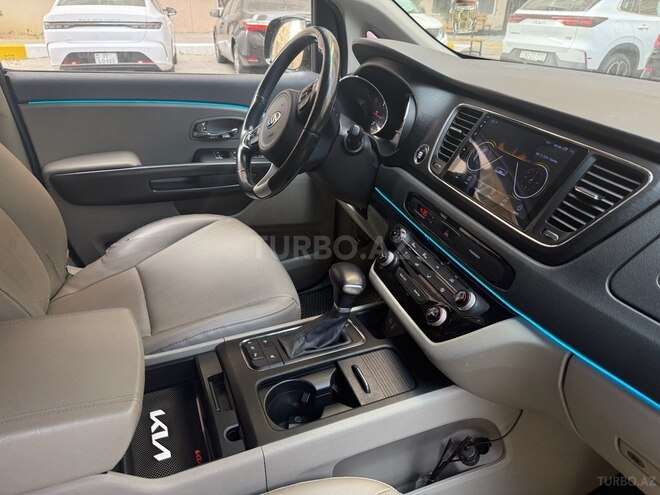 Kia Carnival 2017, 159,800 km - 2.2 l - Bakı